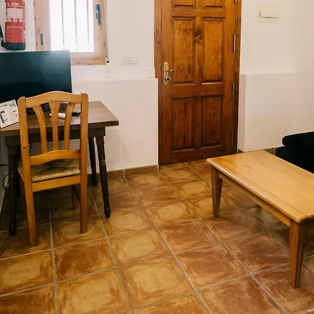 Hospedium Rural Venta Sant Jordi 2*